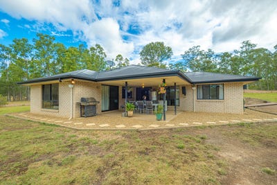 /international/au/166-little-widgee-road-widgee-qld-151364396/