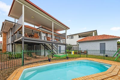 /international/au/14-hubbard-street-wavell-heights-qld-148433924/?lang=es