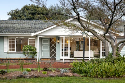 /international/au/14-lyons-avenue-frankston-south-vic-151575620/