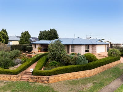 /international/au/5-mccall-street-highfields-qld-148355896/?lang=en