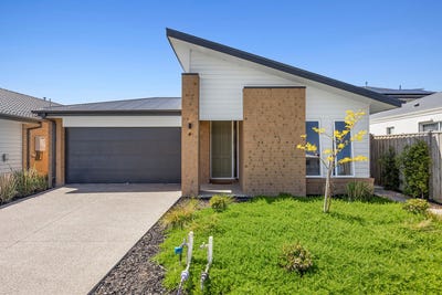 /international/au/4-holley-crescent-armstrong-creek-vic-152480936/