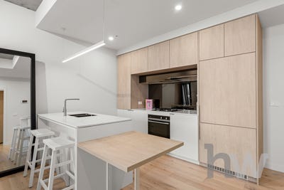 /international/au/707-44-ryrie-street-geelong-vic-148020200/