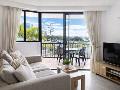 /international/au/13-136-138-alexandra-parade-alexandra-headland-qld-151057556/