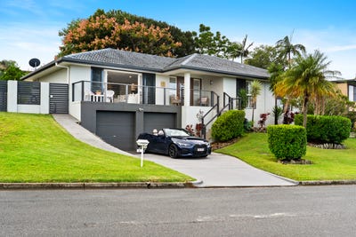 /international/au/4-mulyan-place-ashmore-qld-151083952/