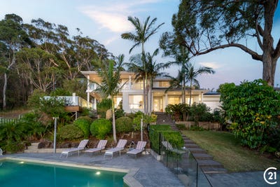 /international/au/13-the-peninsula-corlette-nsw-150845856/
