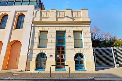 /international/au/10-12-henry-street-fremantle-10-12-henry-street-fremantle-wa-505157708/
