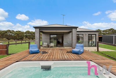 /international/au/370-thielemanns-road-gherang-vic-151132036/
