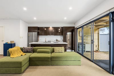 /international/au/31-st-johns-road-ottoway-sa-152628160/
