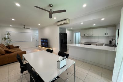 /international/au/15-25-abell-road-cannonvale-qld-151015896/