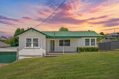 /international/au/33-gregson-street-gloucester-nsw-151531688/