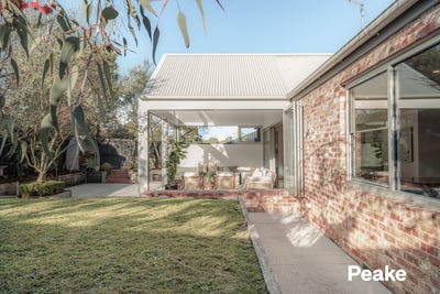 /international/au/8-villa-mar-rise-beaconsfield-vic-148420320/