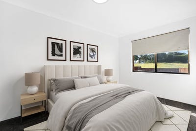 /international/au/4-32-old-hume-highway-camden-nsw-150763548/