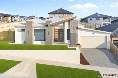 /international/au/260-stonehill-drive-maddingley-vic-151213960/