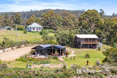 /international/au/3349-bruny-island-main-road-south-bruny-tas-152570688/