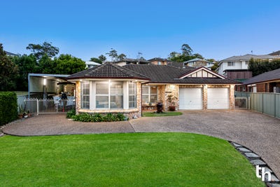 /international/au/9-warburton-close-macquarie-hills-nsw-151282040/