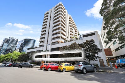 /international/au/fawkner-towers-part-level-1-431-st-kilda-road-melbourne-vic-504725804/