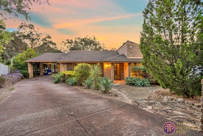 /international/au/7-rodgers-close-forrestfield-wa-151227300/