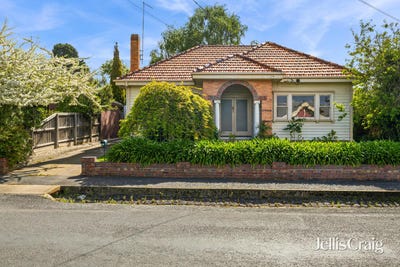 /international/au/3-hotham-street-lake-wendouree-vic-152620628/