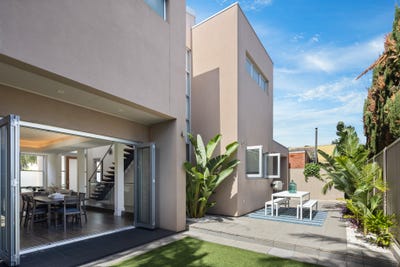/international/au/3-eitzen-street-glenelg-sa-150785480/
