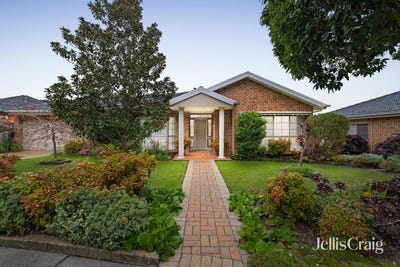 /international/au/4-2-4-flora-grove-forest-hill-vic-152545040/