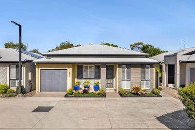 /international/au/4-596-david-low-way-pacific-paradise-qld-151293668/