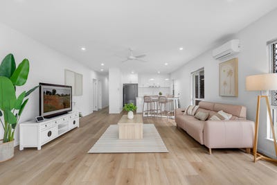 /international/au/34-skipper-court-trinity-beach-qld-151653040/