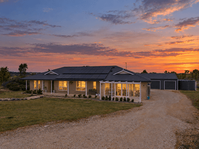/international/au/9-welbourn-place-armidale-nsw-152568836/