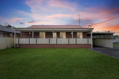 /international/au/269-thirlmere-way-thirlmere-nsw-148471172/