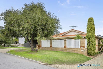 /international/au/1-17-cornelian-street-scarborough-wa-148359704/