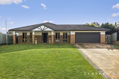 /international/au/5-castlemaine-close-ashtonfield-nsw-151283032/
