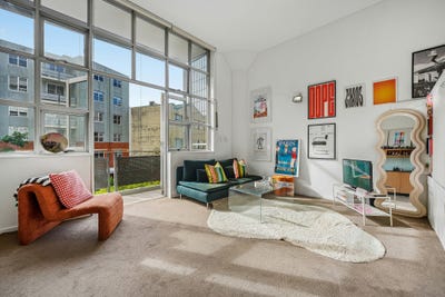 /international/au/28-15-19-boundary-street-darlinghurst-nsw-151112352/