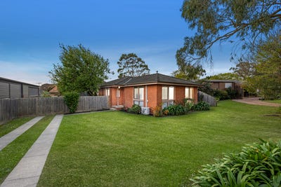 /international/au/16-riding-way-ferntree-gully-vic-152508208/