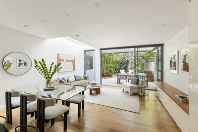 /international/au/2-henry-street-balmain-nsw-152650888/