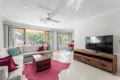 /international/au/19-14-raymond-road-thirroul-nsw-151127296/