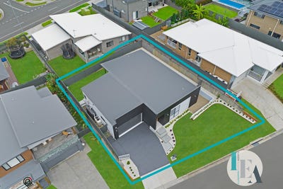 /international/au/8-horseshoe-circuit-calderwood-nsw-148070696/