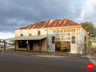 /international/au/72-main-street-maldon-vic-151600000/
