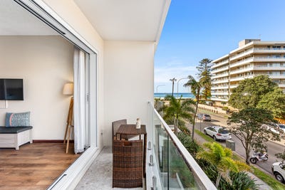 /international/au/17-98-dee-why-parade-dee-why-nsw-148649252/