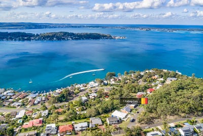 /international/au/1-ealing-crescent-fishing-point-nsw-151263764/