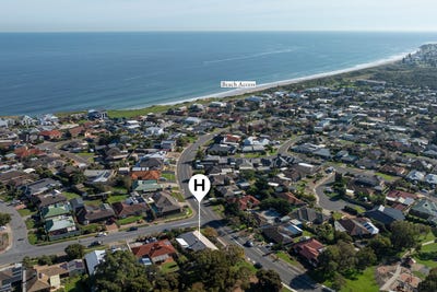 /international/au/32-babbacombe-drive-moana-sa-151638528/
