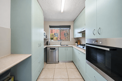 /international/au/1-14-yarrow-street-queanbeyan-east-nsw-150070572/