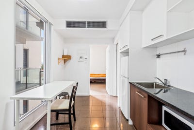 /international/au/603-235-237-pirie-street-adelaide-sa-150959472/