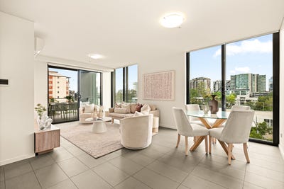 /international/au/601-6-land-street-toowong-qld-151143580/