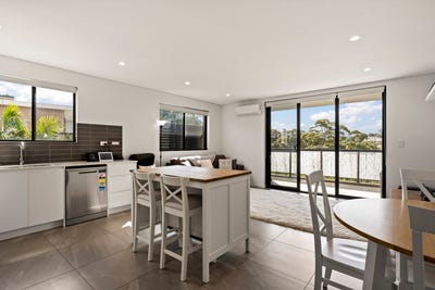 /international/au/9-26-gover-street-peakhurst-nsw-152357496/