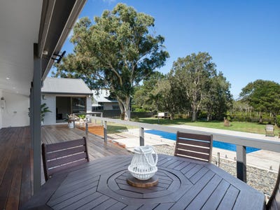/international/au/148-salamander-way-salamander-bay-nsw-151302460/