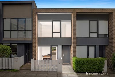 /international/au/6-olsen-walk-mill-park-vic-148318208/