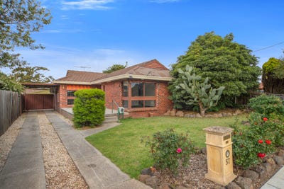 /international/au/57-centenary-avenue-melton-vic-152634812/