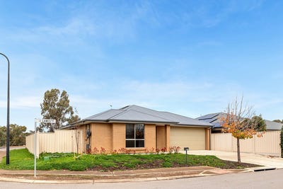/international/au/1-lawes-terrace-reid-sa-151438384/