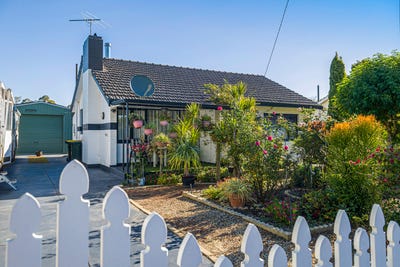 /international/au/1-sheen-way-bullsbrook-wa-151207244/