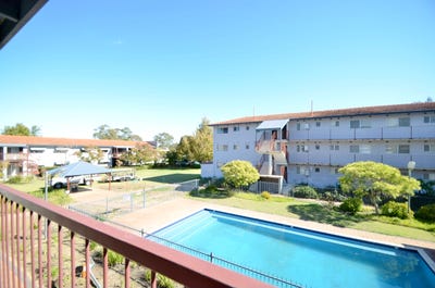 /international/au/24-14-coralie-court-armadale-wa-151026712/