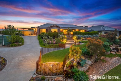 /international/au/18-kerslake-court-strathalbyn-sa-152620972/